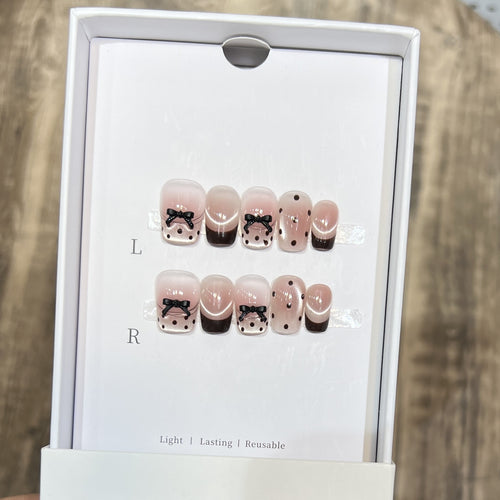 Verspielt Press-On Nagelkunst Set Karnz
