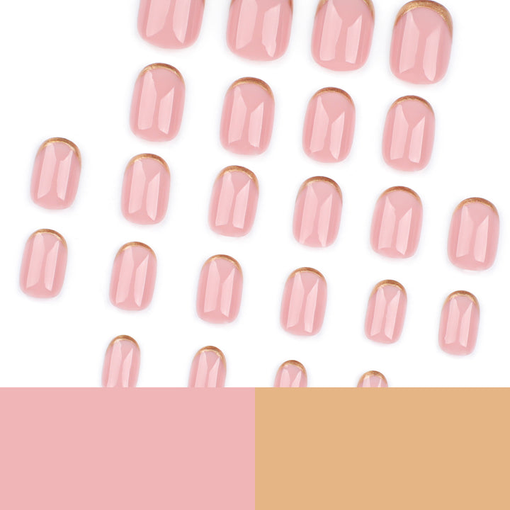 Elegante Nagelkunst im modernen French-Tip Stil Karnz