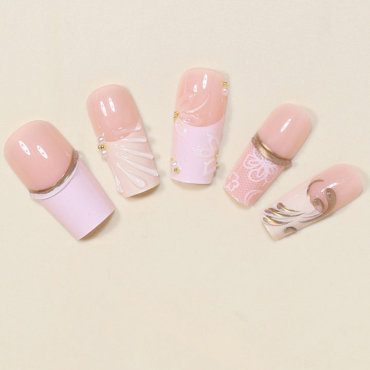 Elegante dekorative Press-On Nagelspitzen Karnz