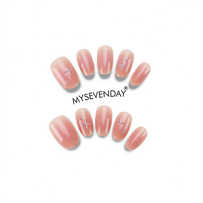 Elegante Glänzende Nail Tips mit Subtilen Sternakzenten Karnz