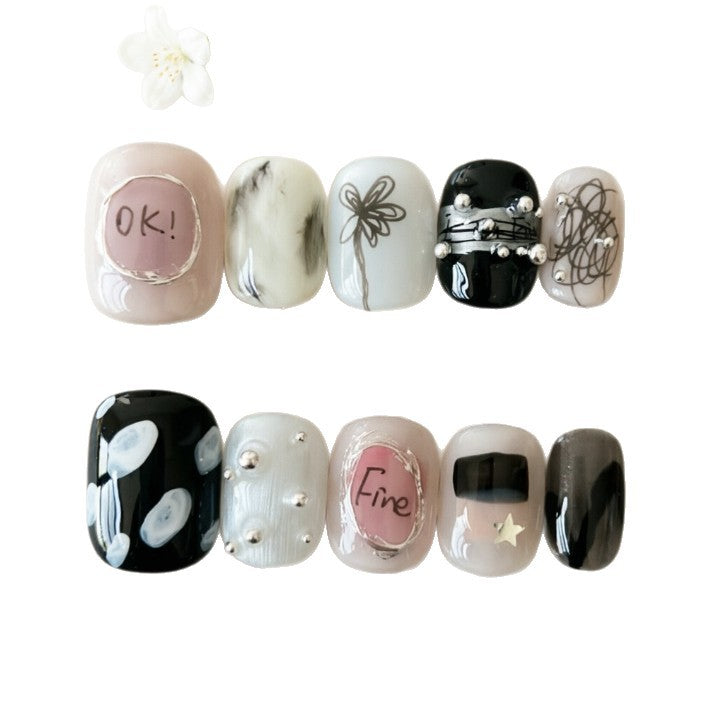 Kreatives Kunstnagelset Karnz