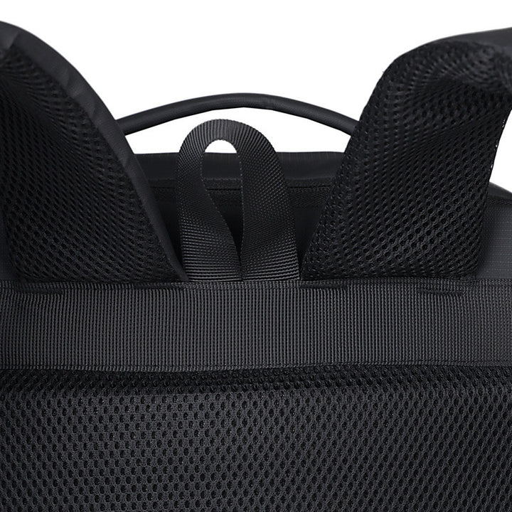 Vielseitiger Reiserrucksack Karnz