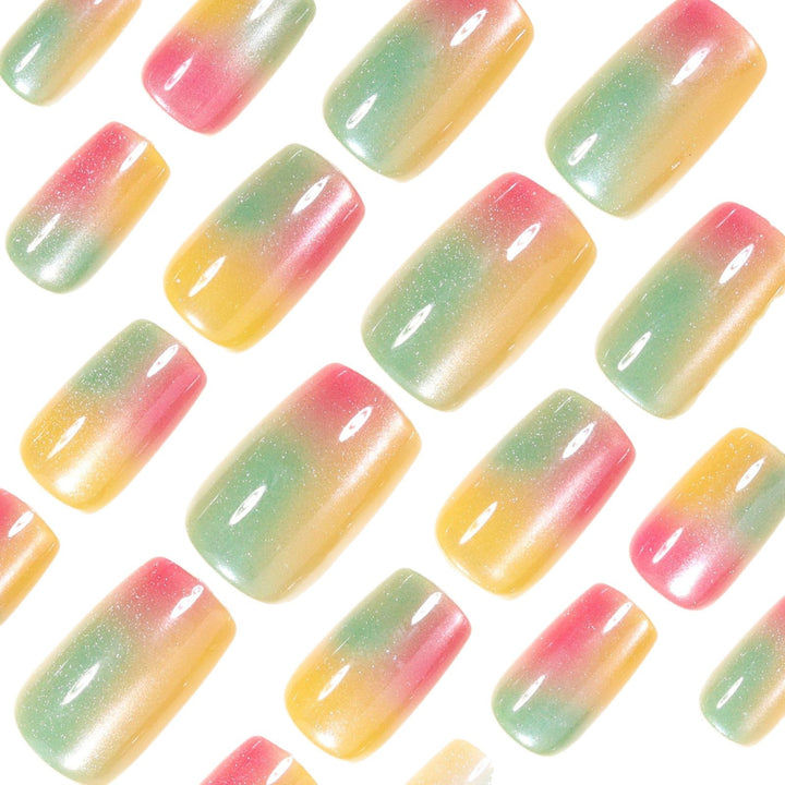 Kunstnagel Set mit schimmerndem Ombre-Effekt Karnz