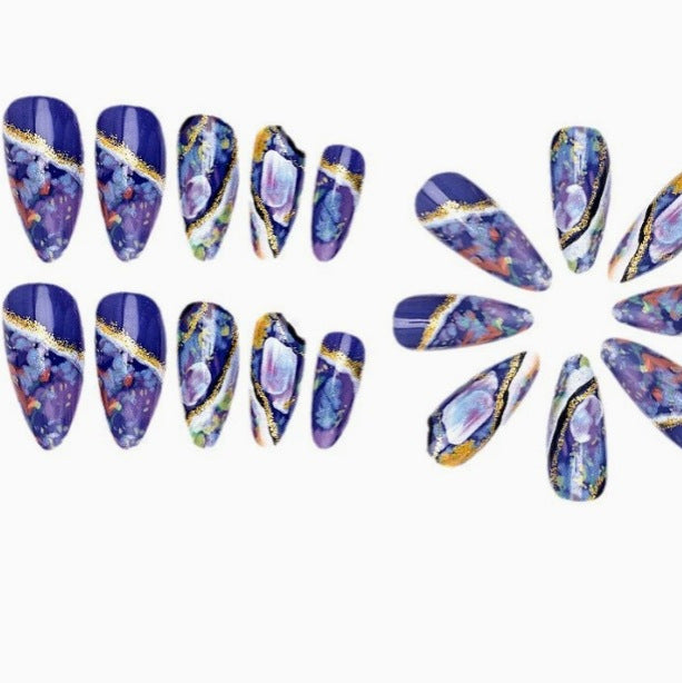 Künstlerische Edelstein Nagelkunst Karnz