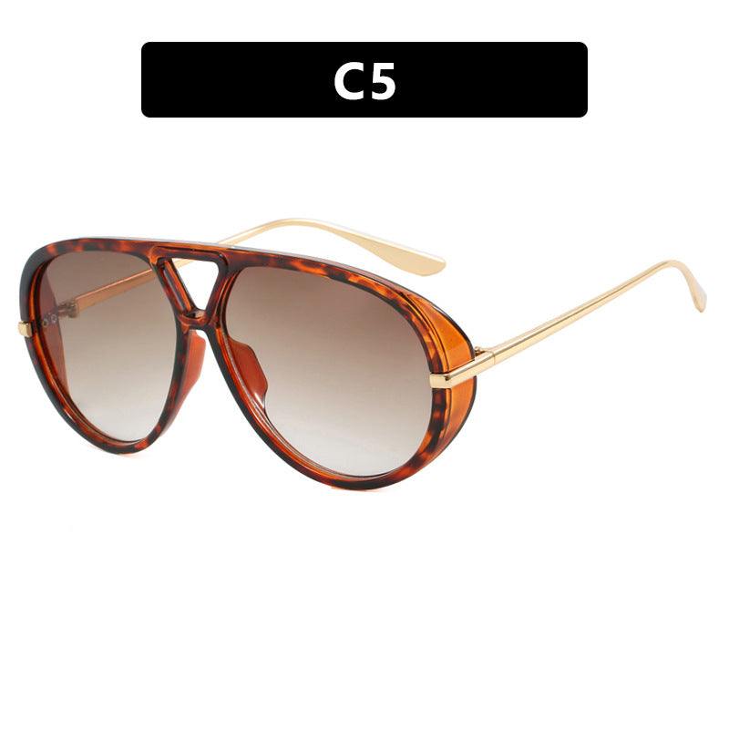 Damen Oversized Sonnenbrille mit elegantem Kunststoffrahmen und verspiegelten Gläsern Karnz