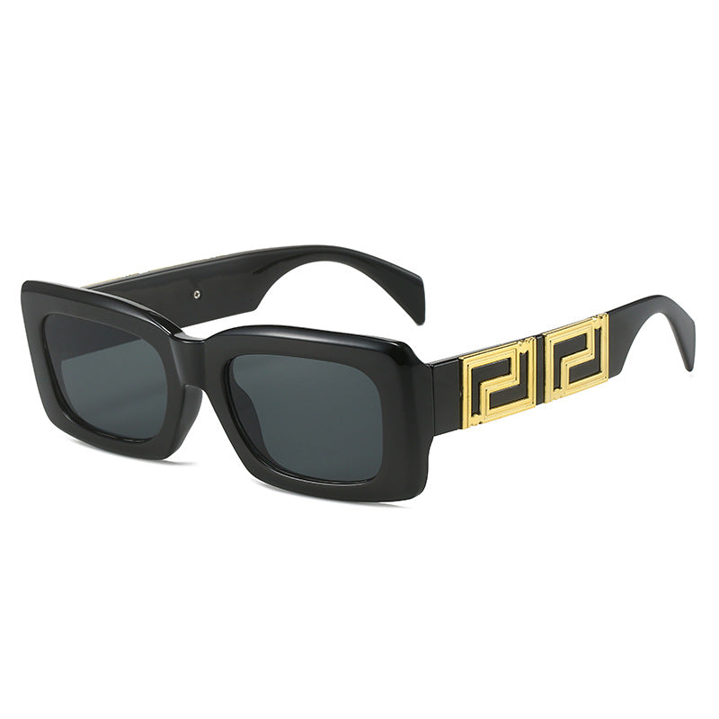 Damen elegante quadratische Sonnenbrille mit luxuriösem Goldakzent Karnz