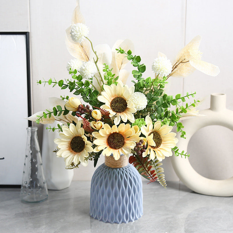 Dekorative Sonnenblumenblumenarrangement