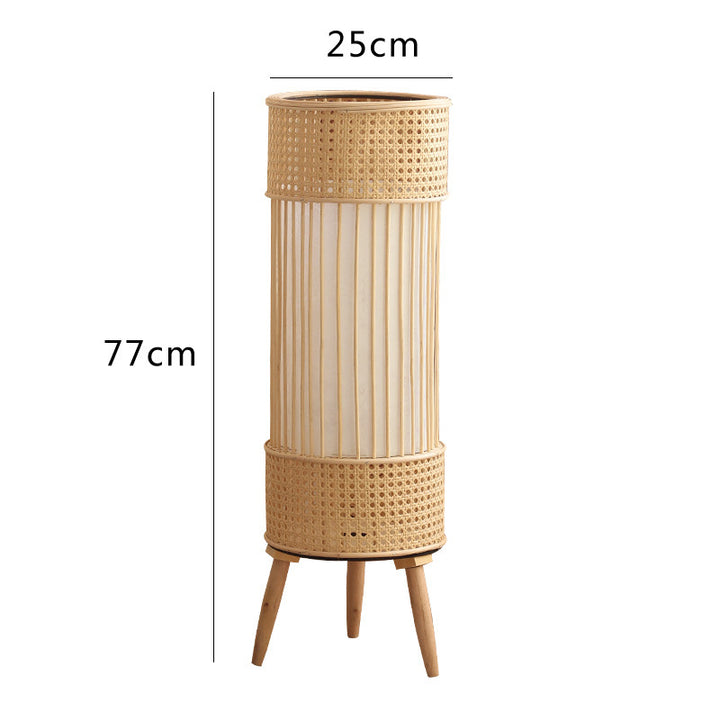 Stilvolle Stehlampe im modernen Design Karnz