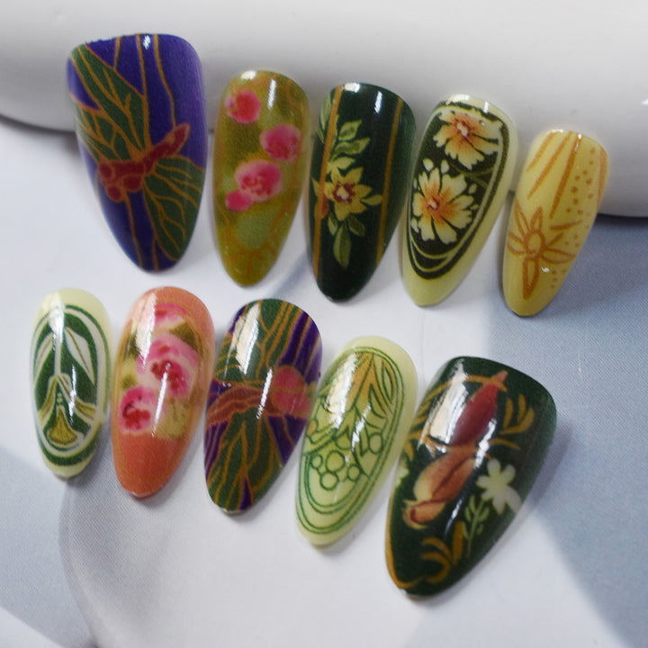 Elegantes Künstlerisches Nagelkunstset Karnz
