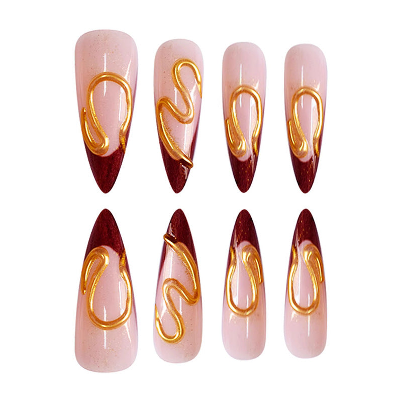 Elegante Stiletto Press-On Nagelkunst Karnz