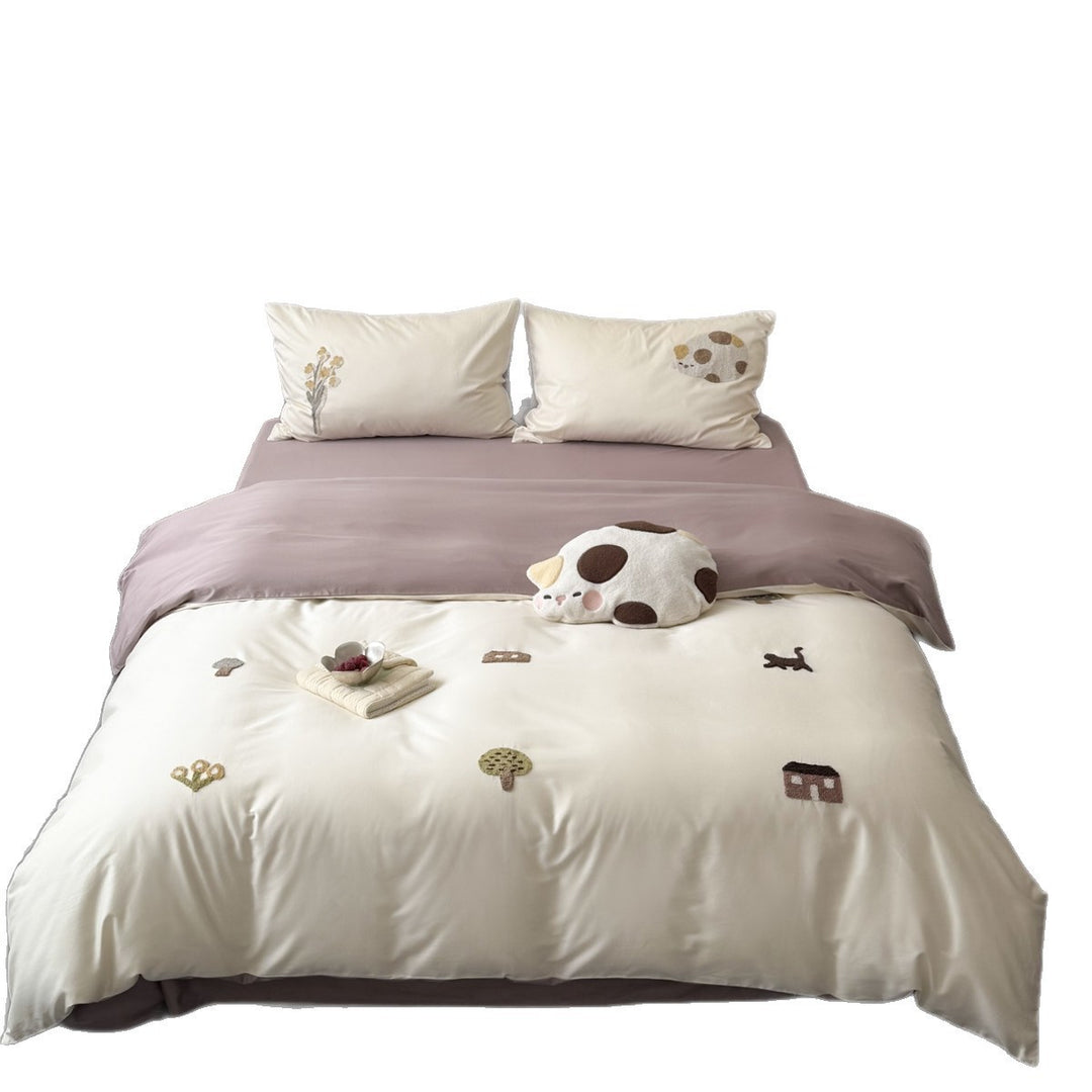 Wendbare Satin-Baumwoll-Bettbezug-Sets mit gestickter Katzenapplikation und tiefem fitted Sheet
