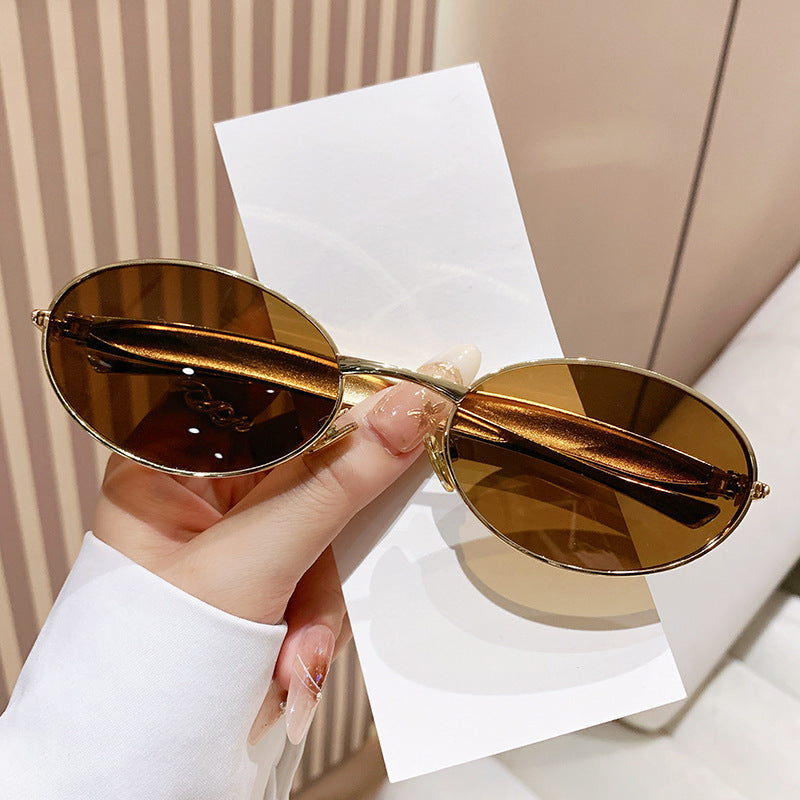 Damen modische Oversized-Sonnenbrille mit elegantem Design Karnz