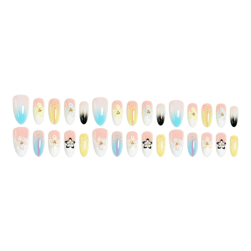 Kunstnagelset Karnz