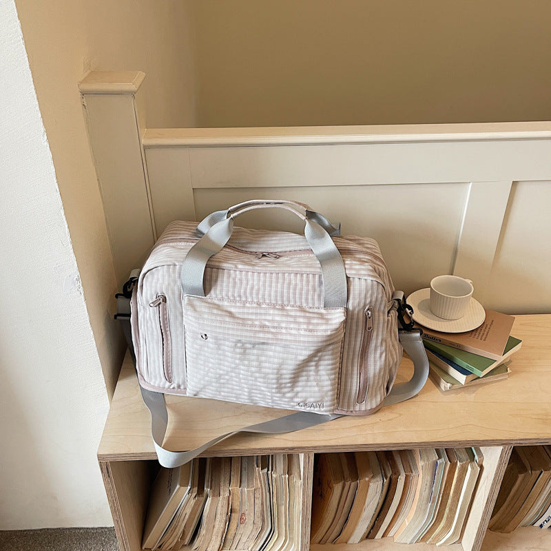 Vielseitige erweiterbare Reise-Duffle-Tasche