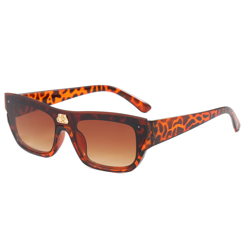 Damen modische oversized Sonnenbrille mit markantem Design Karnz