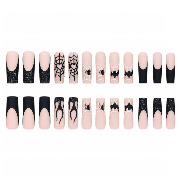 Künstlerische Nagelkunst Karnz