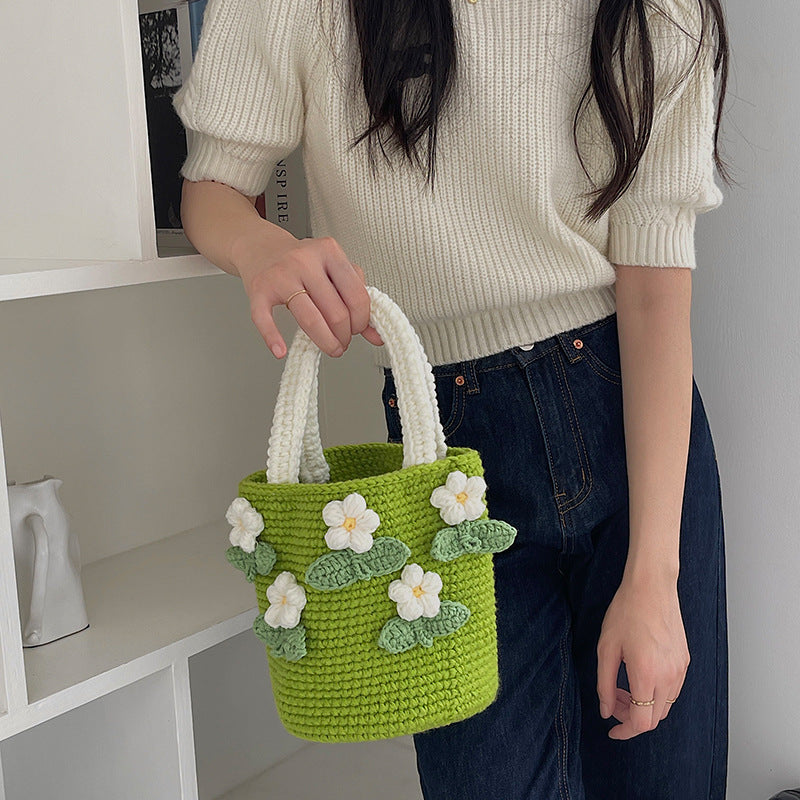 Damen Gehäkelte Handtasche mit Blumenakzenten Karnz