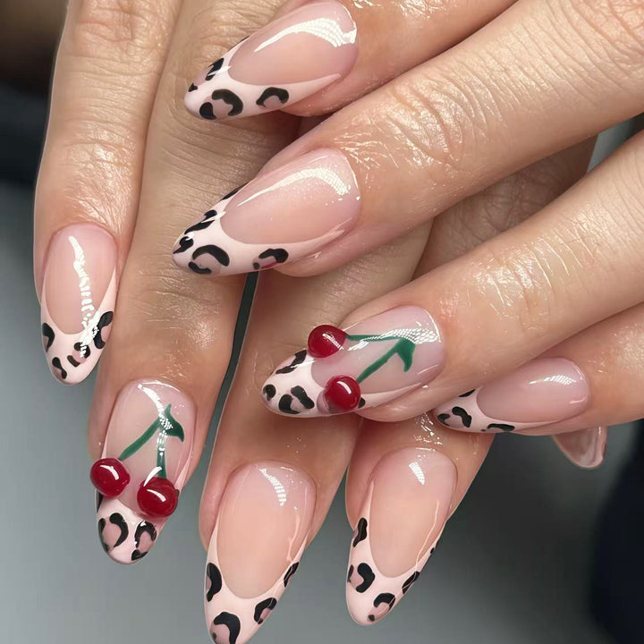 Elegantes Press-On Nagelkunst Set 1790746251