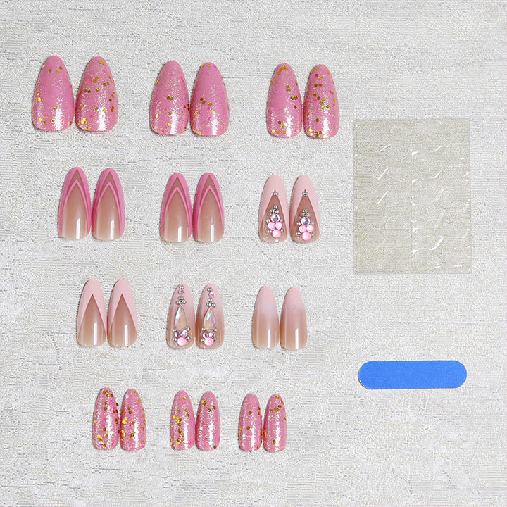 Kreative Nagelspitzen Karnz