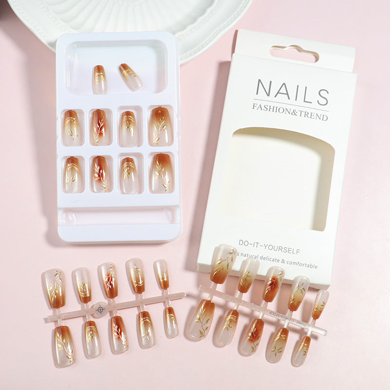 Premium Herz-Beschmückte Press-On Nagelset Karnz
