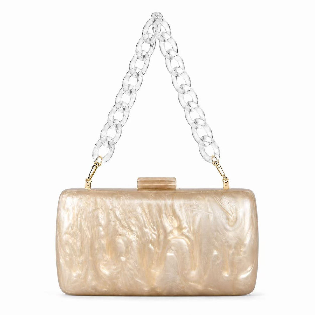 Geometrische Acryl-Clutch