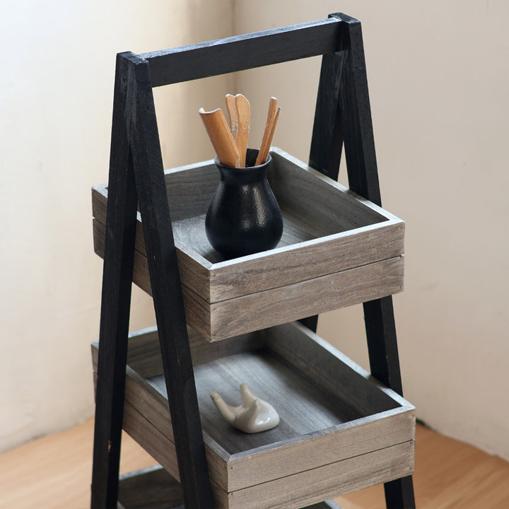 Dreitüriger Holzablage mit modernem Design Karnz