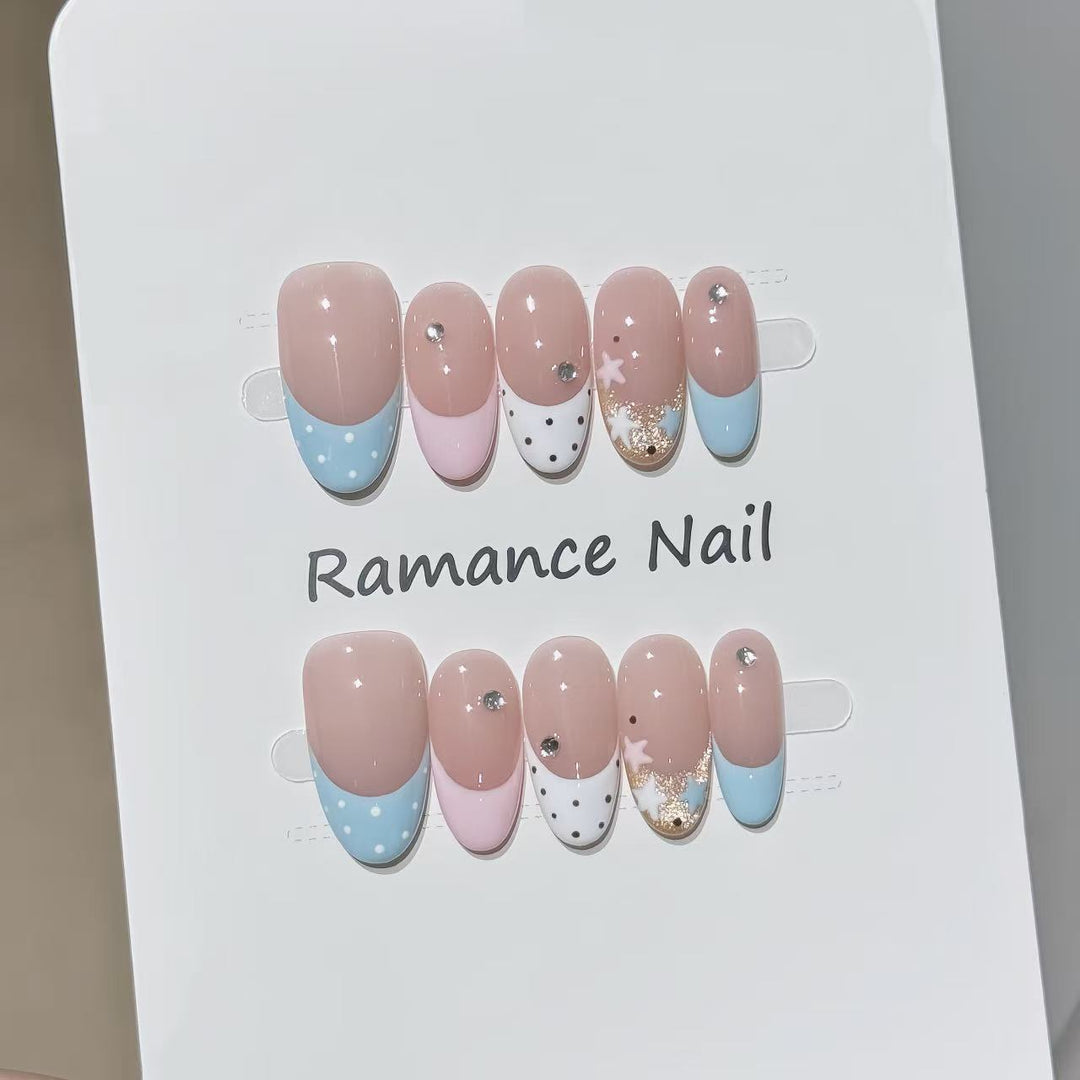 Press-On Nail Art Karnz