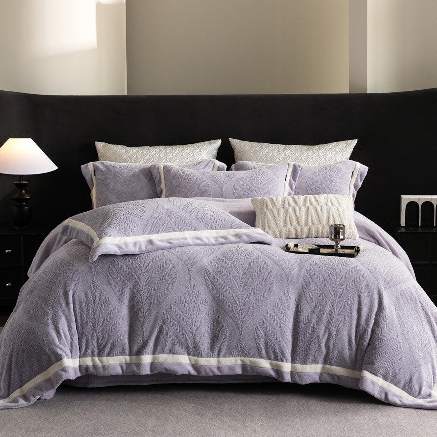 Quilted Leaf-Embossed Cotton Duvet Cover Ensemble with Piped Border & Matching Shams