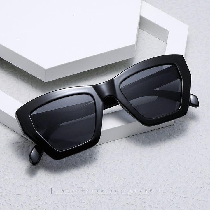 Damen trendige Sonnenbrille im modernen geometrischen Design Karnz