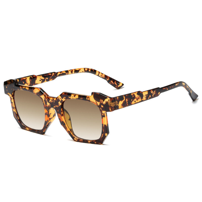 Damen geometrische Sonnenbrille mit markantem, hochwertigem Kunststoffrahmen Karnz