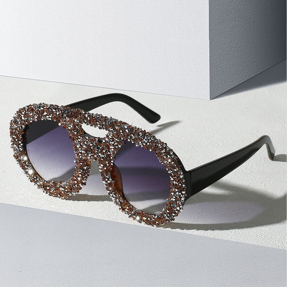 Damen modische Sonnenbrille mit glamourösem Strassrahmen Karnz