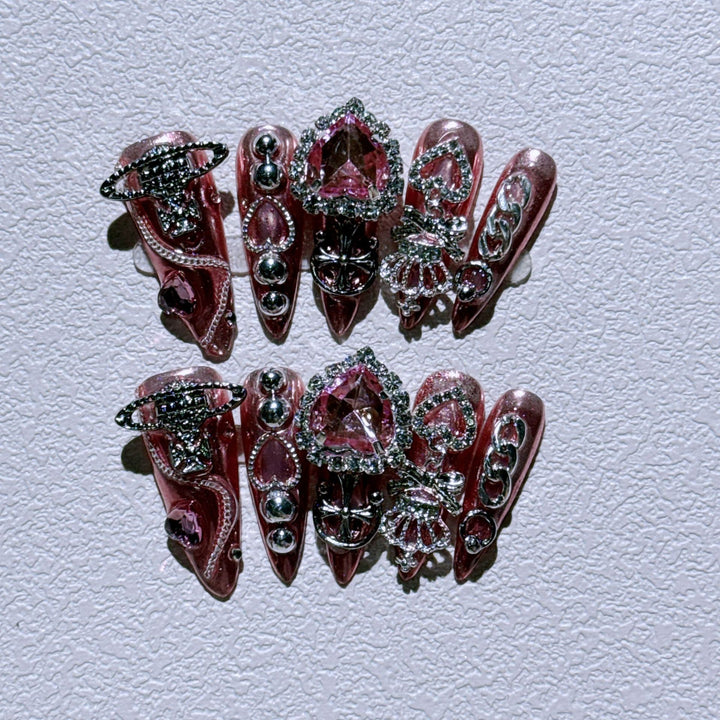 Glamouröse Nagelkunst Verlängerungen