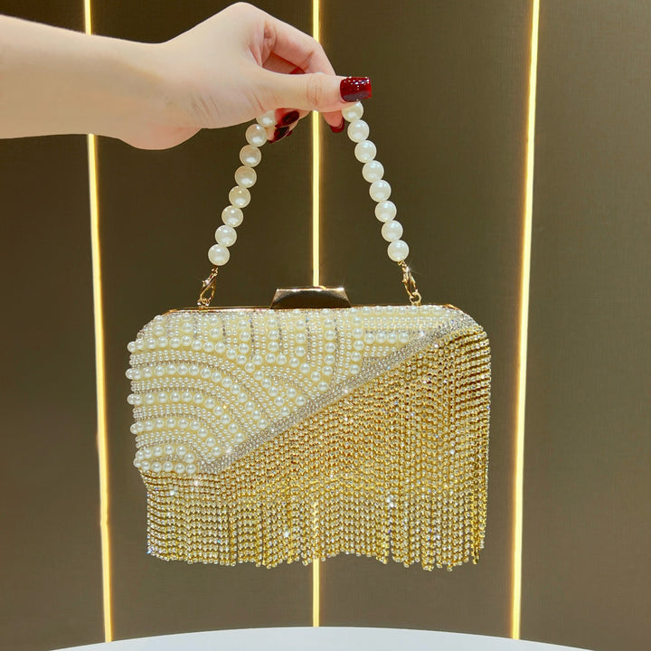 Perlenverzierte Abendhandtasche