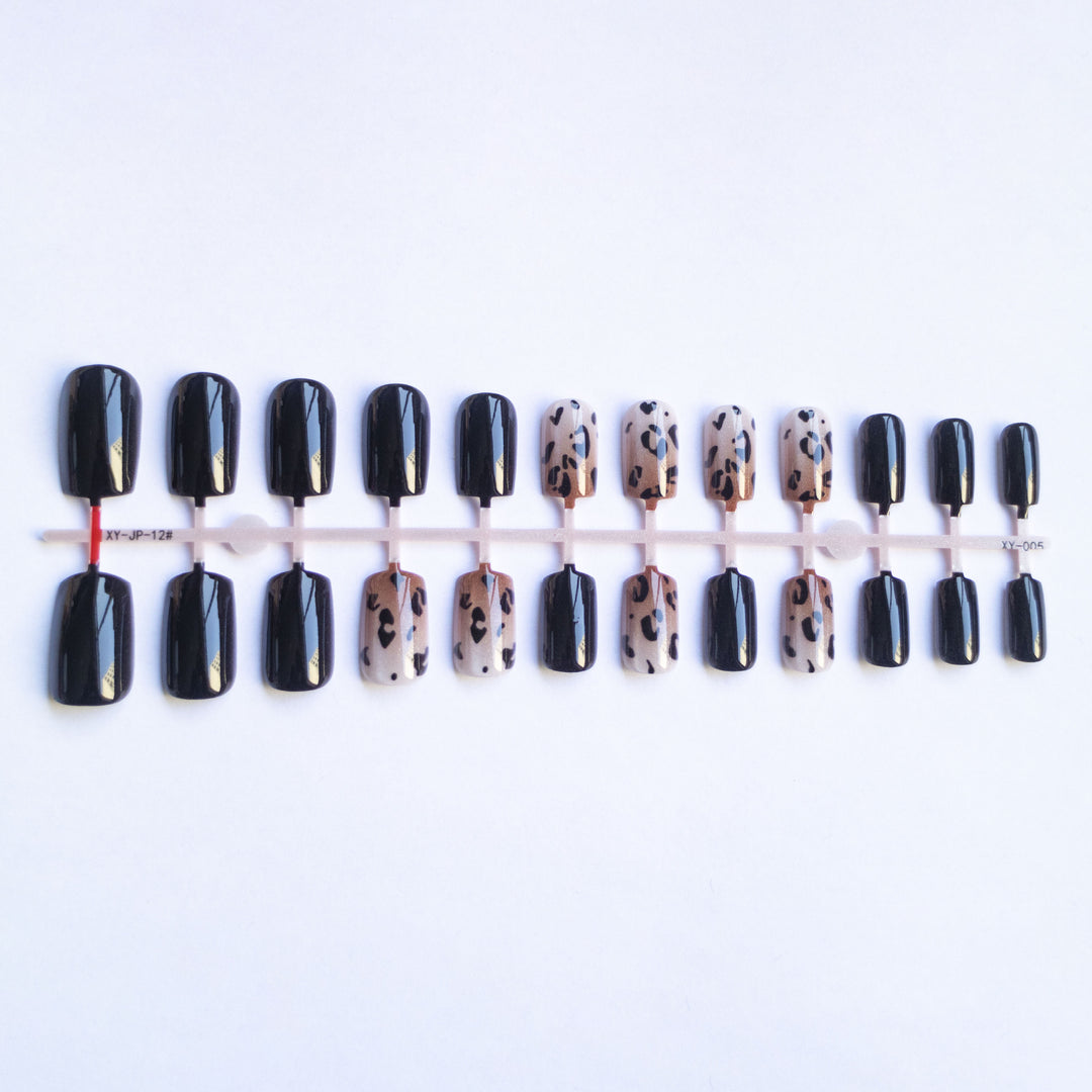 Künstlerisches Leopardenmuster Acryl-Nagelkunst-Set
