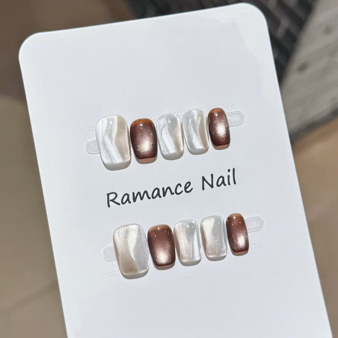 Elegante Press-On Nagelspitzen Karnz