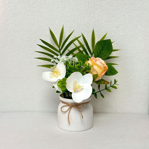 Faux Blumen-Mittelstück