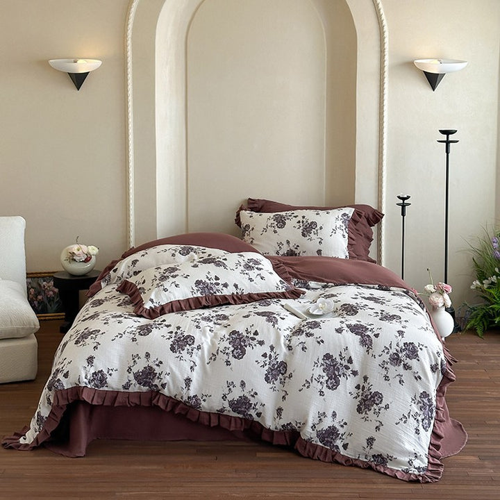 Bettwäsche-Set aus Baumwoll-Gauze mit romantischem Blumenprint und voluminösem Volant