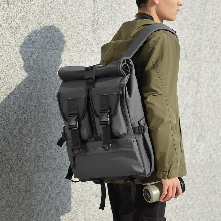 Vielseitiger Hochkapazitäts Roll-Top Rucksack Karnz