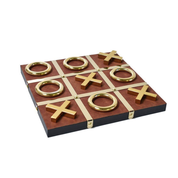 Elegantes dekoratives Tic-Tac-Toe-Spiel