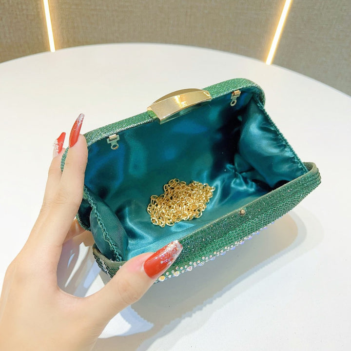Kristallbesetzte Clutch-Handtasche