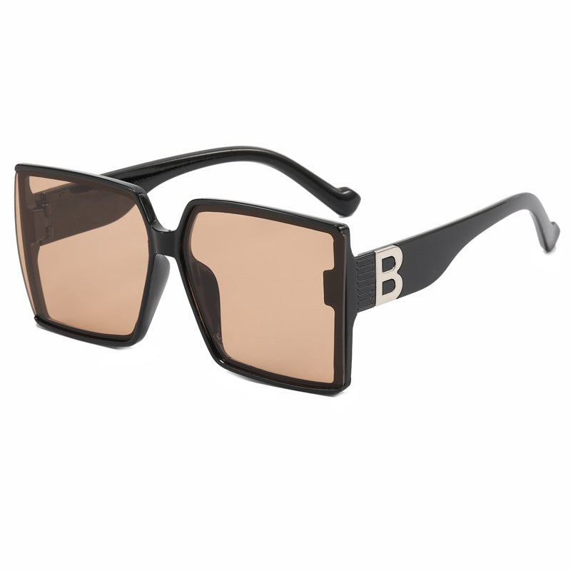 Damen Oversized-Sonnenbrille mit luxurious Detail Karnz