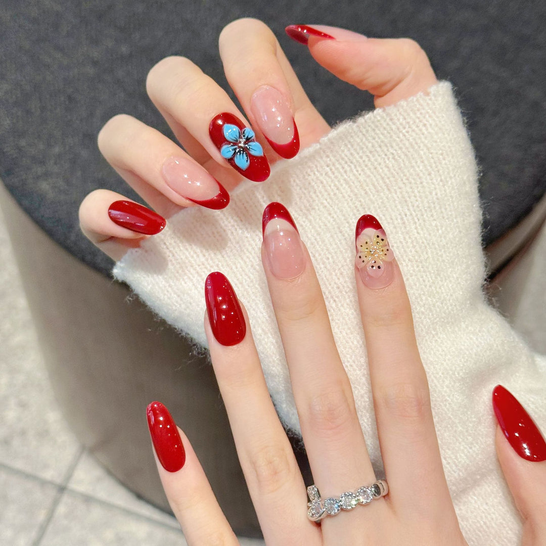 Künstlerisches Floral-Akzent Press-On Nagelset