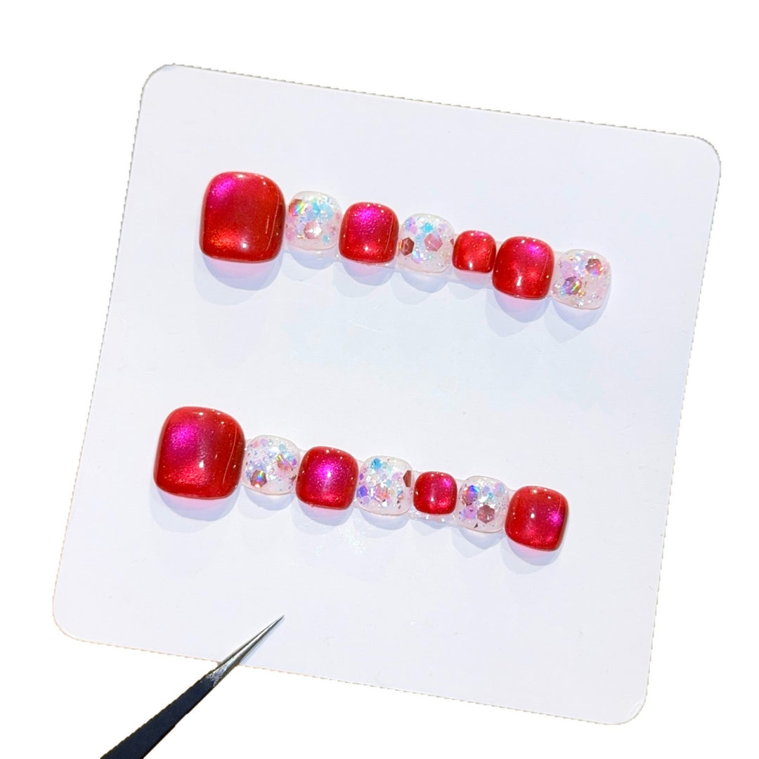 Kunstnägel mit Funkelnden Akzenten und Glitzerndem Design Karnz