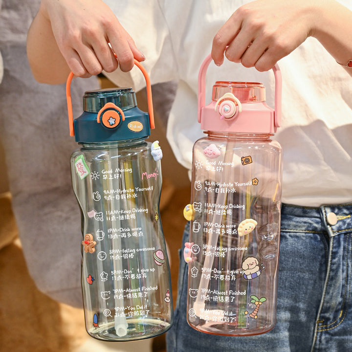 Damen Trinkflasche mit integrierter Zeitmarkierung und praktischem Tragegriff Karnz