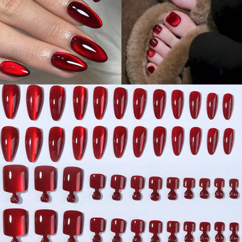 Kunstnagelset mit glänzendem Effekt Karnz