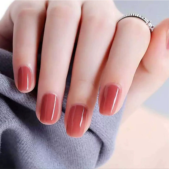 Glänzendes Fashion Press-On Nagelset Karnz