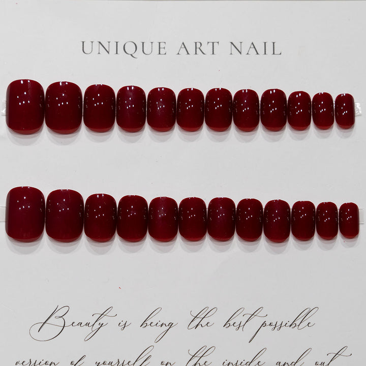 Elegante Glänzende Nagelkunst