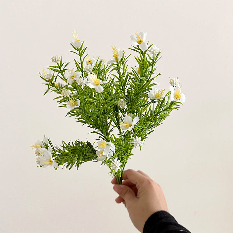 Realistischer Blumenstrauß