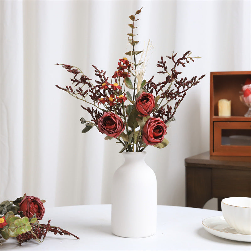 Elegante Blumenarrangement