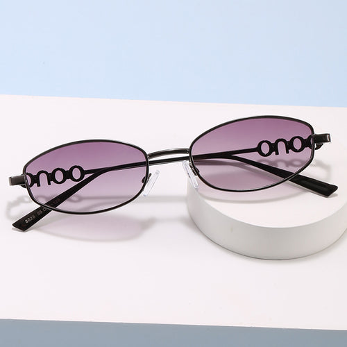 Modische Sonnenbrille Im Eleganten Ovaldesign Karnz